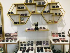 -肆兮眼镜·蔡司·徕卡战略合作店(大坪店)
