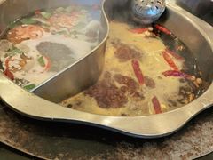 -重庆风光老灶火锅城(同德广场店)