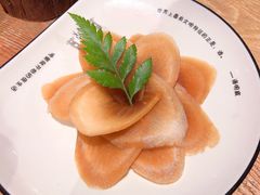萝卜-胡桃里音乐酒馆(下沙店)