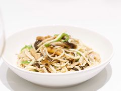 茭白炒现划鳝丝-玫瑰厅上海菜(兴国路店)