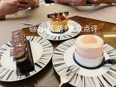 脆皮巧克力蛋糕-上海和平饭店维克多咖啡厅 Victor's
