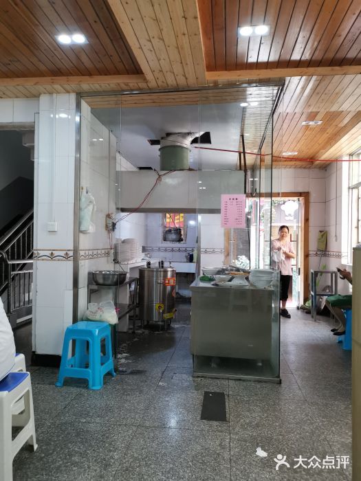 刘记羊肉粉馆(荷花塘总店)大堂图片