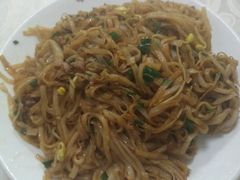 干炒牛河-高记广州大排档(关平路店)