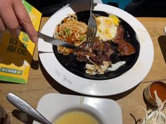 -豪客来牛排(人民东路店)