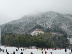 景点-大别山南武当滑雪场