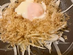 温泉蛋洋葱沙拉-长崎屋·日本料理·刺身·烧鸟(天河北路店)