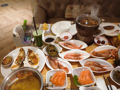 -雍和会海鲜姿造自助(湖东路店)