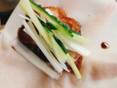 -龙聚德北京烤鸭(沙坪坝华宇A馆店)