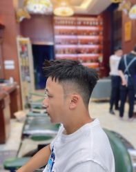 -尼特斯男士发型馆