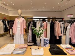 -王府井奥莱临潼小镇(临潼店)