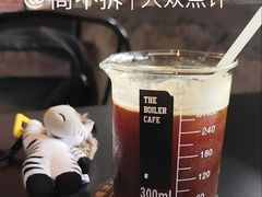 -锅炉咖啡·西餐·音乐酒厂