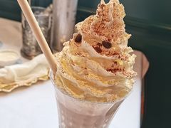 巧克力奶昔-哈拉硕俄式西餐