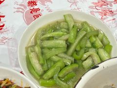 -辣螃铠盆盆蟹大排档(海昌店)
