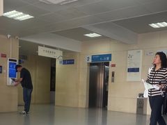 -中国人民解放军第306医院-停车场