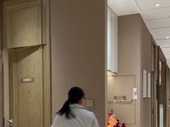 -柏乐口腔医院·舒适化无痛种植牙中心(东盟商务区院)