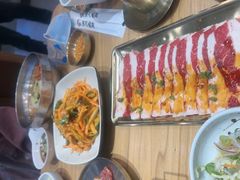 -青瓦餐厅·生鱼片·韩园烤肉(西塔店)