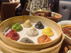 -乐忻皇朝(上海中心大厦店)