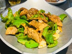 -前海沿·青岛菜(大拇指广场石老人店)