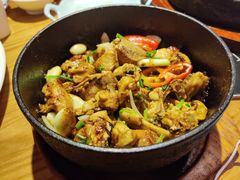 啫啫土鸡-小粤楼·怀旧粤菜(万辉国际广场店)
