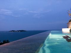 -瑰丽酒店·海吧·天际下午茶·现场DJ·天台酒吧