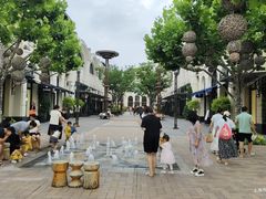 -比斯特上海购物村精品奥特莱斯