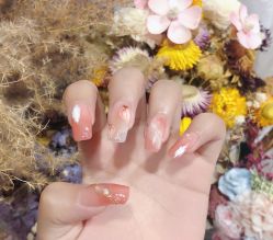 -兔猫ToMoreNails美甲美睫