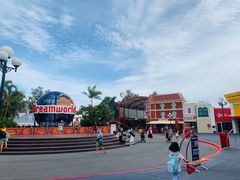 -梦幻世界游乐园