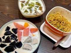 罗汉果菊花茶冻-香港龟正盅 手作糖水甜品龟苓膏(千灯湖环宇城店)
