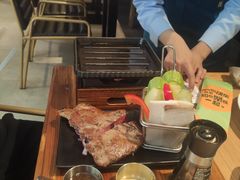 -豪客来牛排(商汇人和广场店)