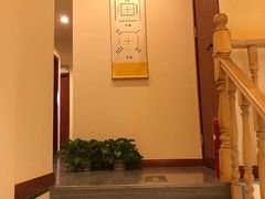 -三承堂经络·艾灸养生馆
