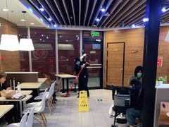 大堂-魏家凉皮(北京南站店)