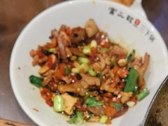 -富正毅三下锅·湘西韵味(天门山索道店)