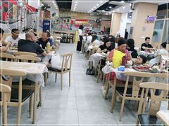 大堂-江城燕子大排档(江汉路步行街店)