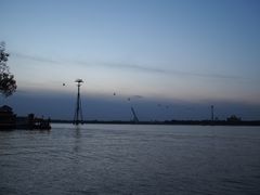 -人民防洪胜利纪念塔