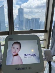 -JNK皮肤管理中心