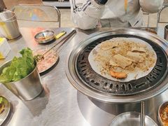 -灶边炉台·东北融合烤肉(南山店)