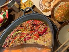 -萍姐火锅·公路夜市(武汉首店)