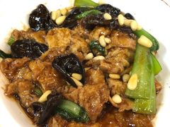 特色自制面筋煲-泰煌鸡·上海白斩鸡·沪菜(平利店)
