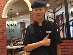 -闫府私房菜(经四路万达店)