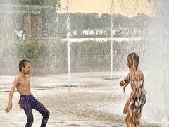 -南国桃园旅游度假区