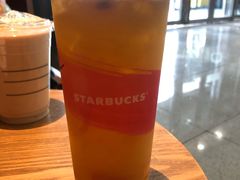 -星巴克臻选(周浦万达店)
