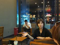 大堂-星巴克(杭州下沙福雷德店)