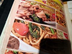 -大头虾越式风味餐厅(光明广场店)