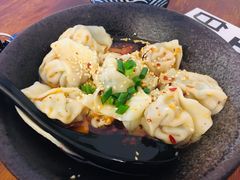红油抄手-归蜀第成都串串料理(梅花路店)