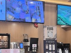 -霸王茶姬(南强街店)