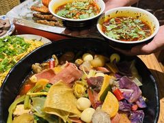 -万记麻辣烫国展总店