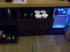 电视柜下的配套东西-广州花都皇冠假日酒店