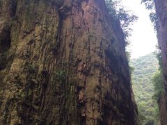-龙潭大峡谷