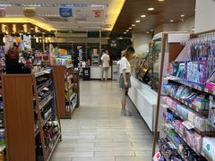 -全家便利店(梅园路店)