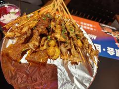 -何师烧烤Pro ·小龙虾·江湖川菜·精酿啤酒(太古里店)